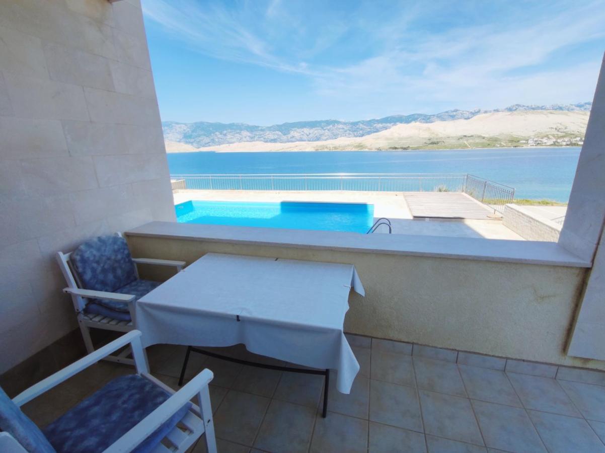 Sea View & Pool Studio Паг Экстерьер фото