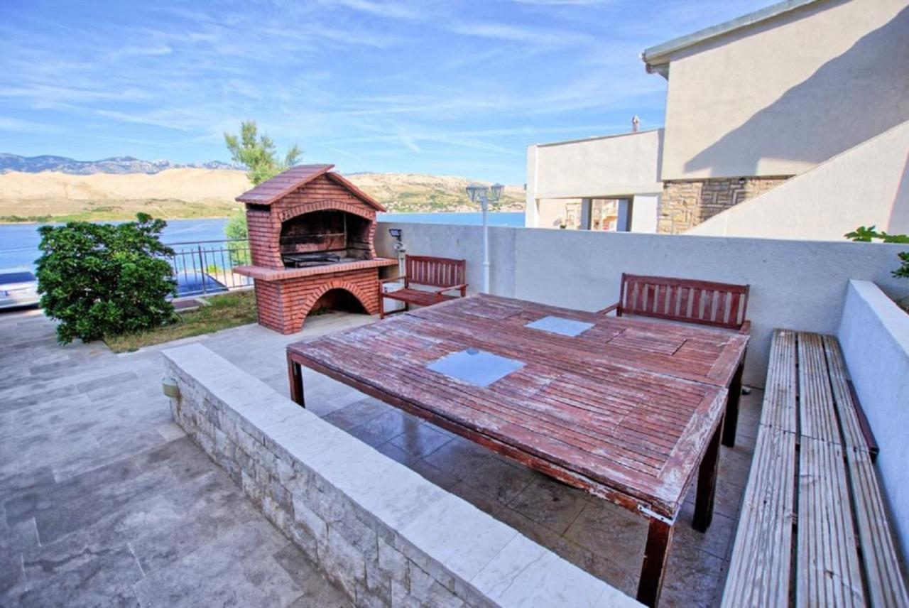 Sea View & Pool Studio Паг Экстерьер фото